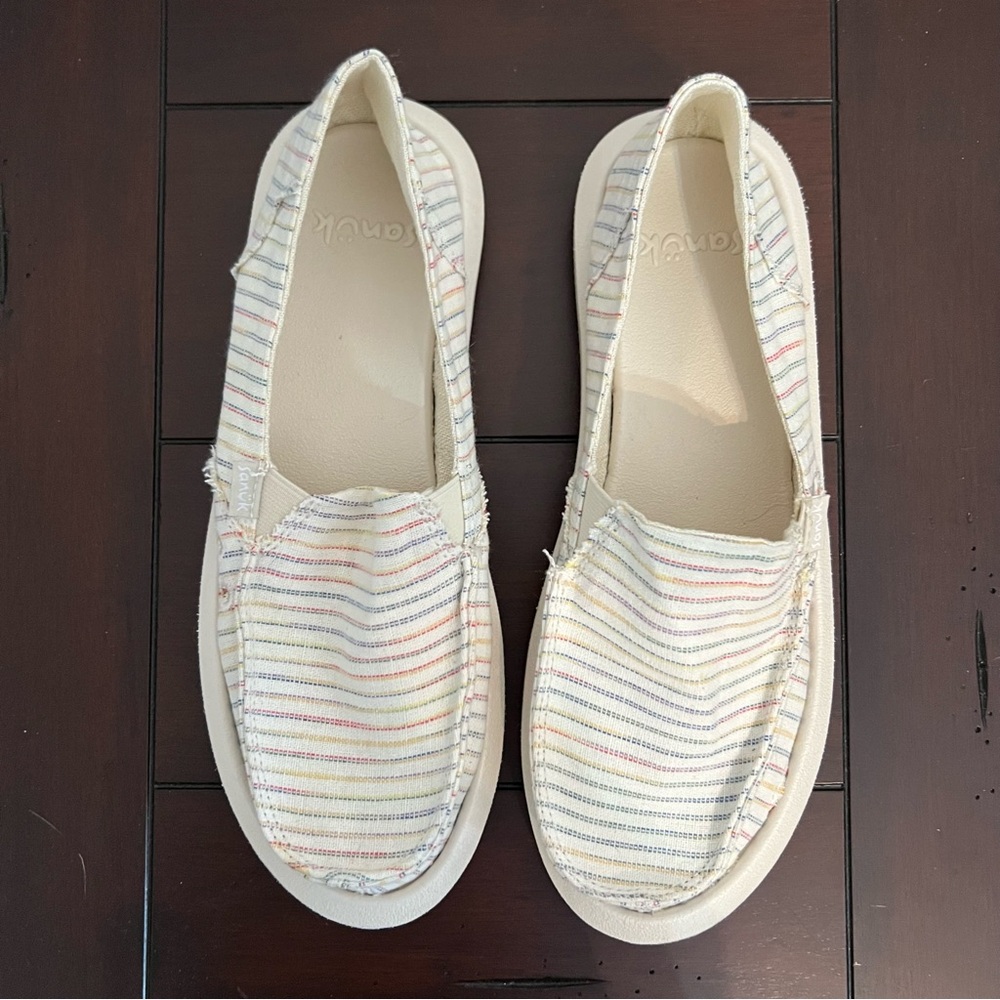 Sanuk Donna Color Stripe Shoe -size7